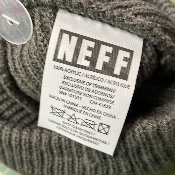 - NEFF beanie OS - Picture 6 of 6